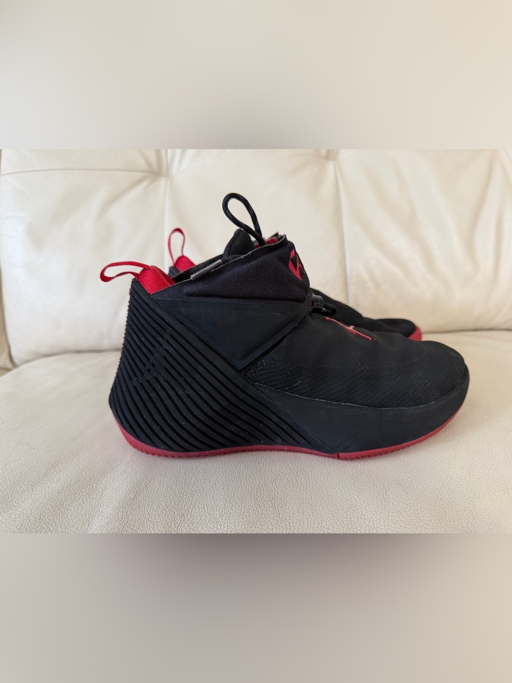 Nike Air Jordan Why Not Zer0.1 Bred Black Red GS Youth Size 6Y Basketball Shoes